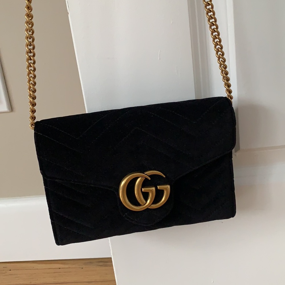 Authentic Gucci Marmont black velvet handbag - Picture 13 of 16